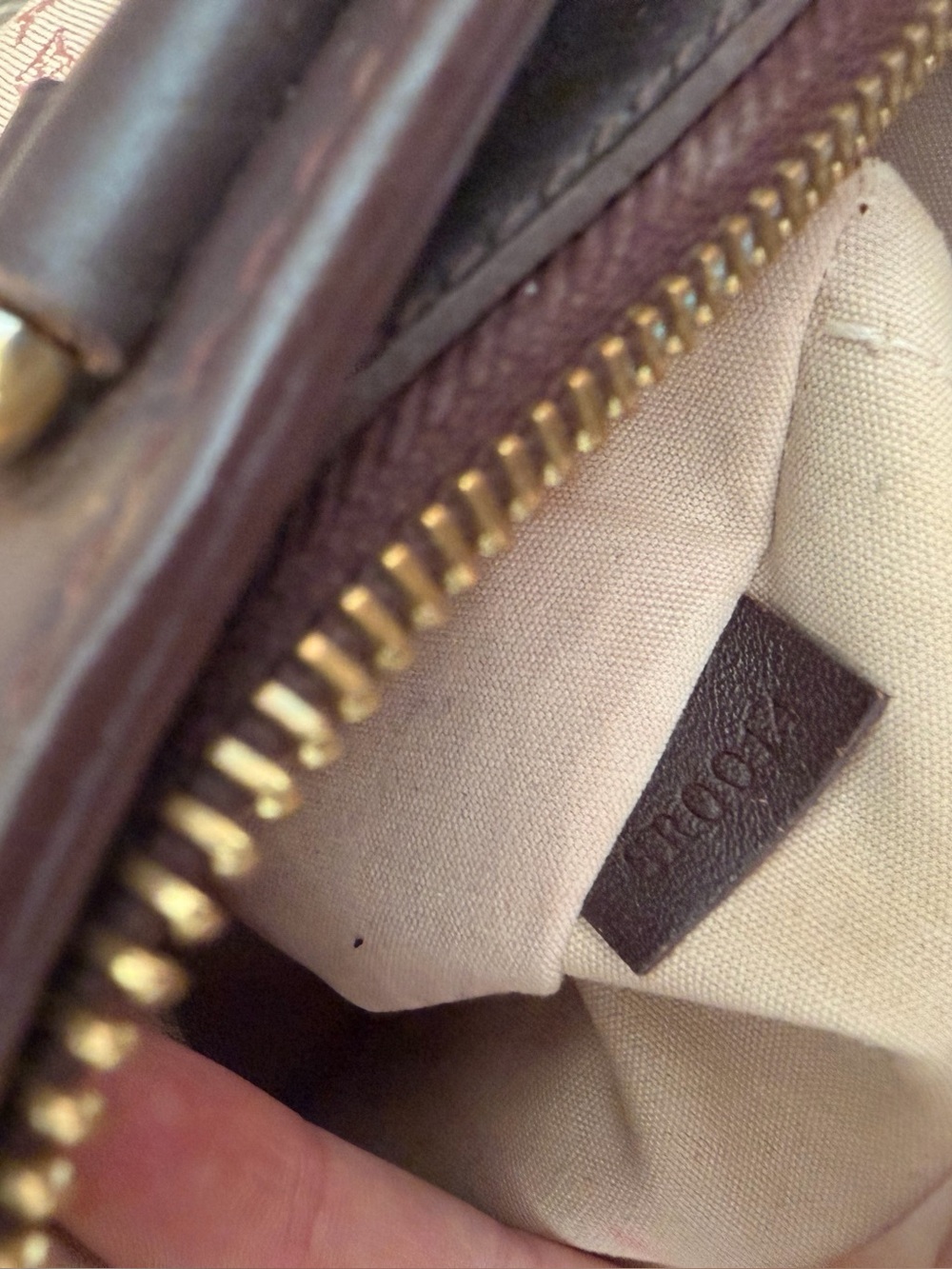 Louis Vuitton Monogram Canvas Tote - Picture 10 of 11